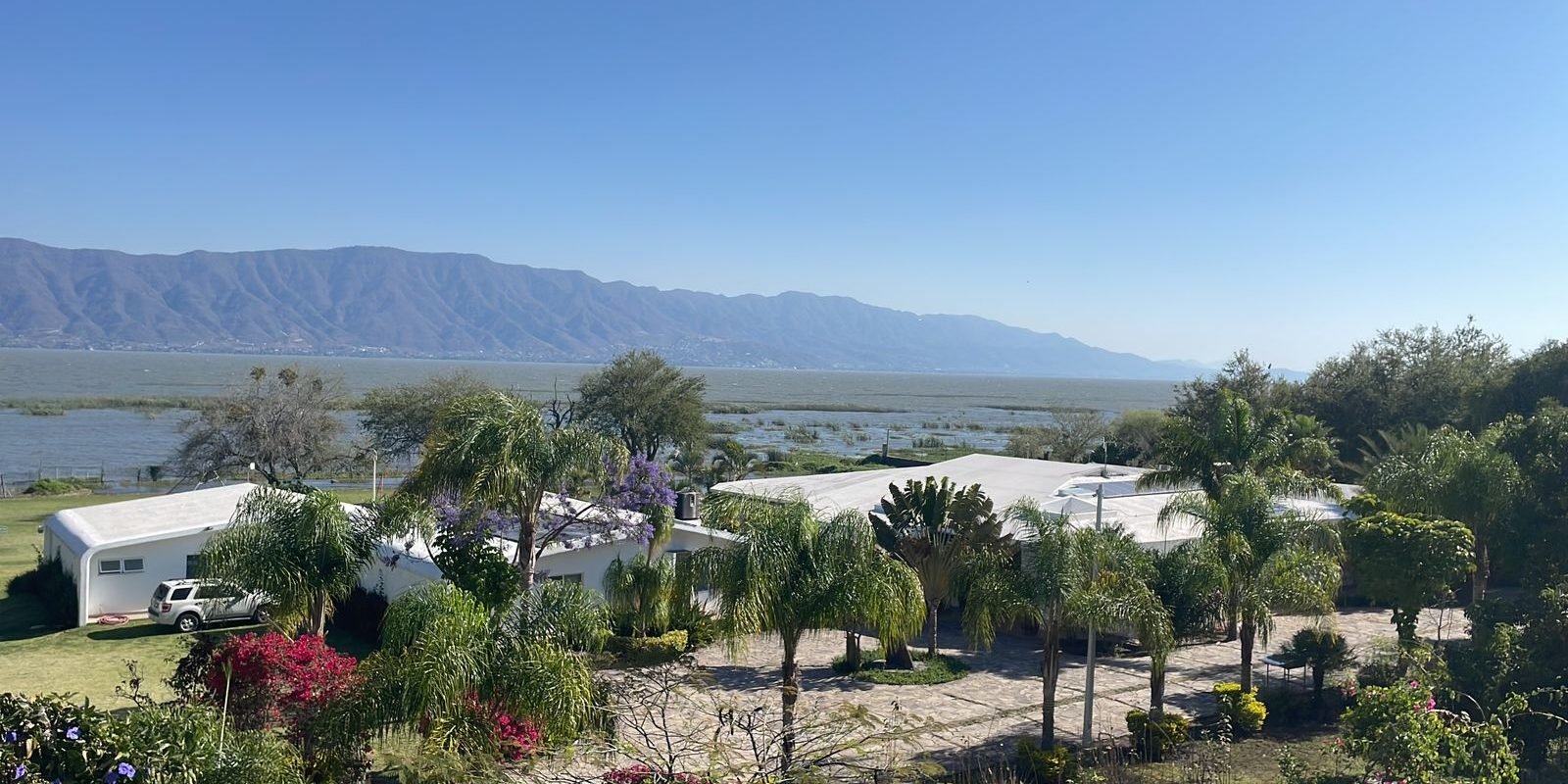 Casa en Venta en Lake Shore, Jocotepec | Proyecto con Roof y Vista al Lago de Chapala