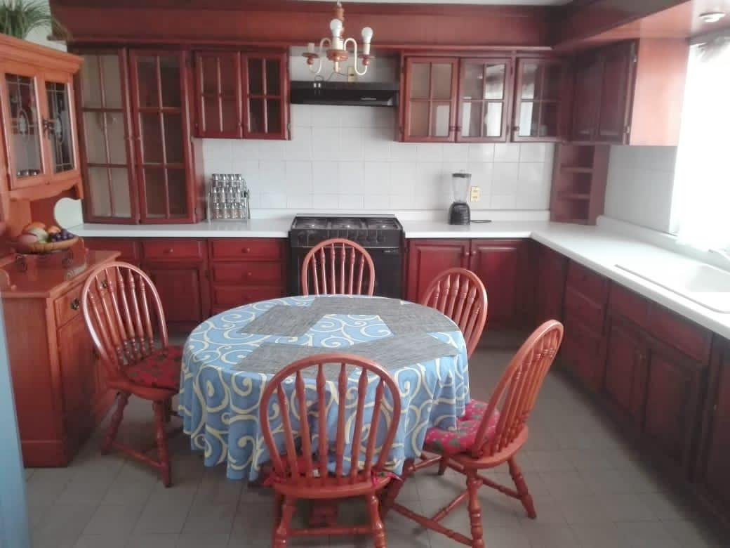 Casa Amueblada en Renta, cerca Aeropuerto Guadalajara, Atlas Club de Golf