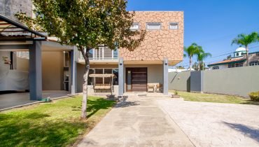 Residencia de Lujo en Venta en Club de Golf Atlas – ¡Vive como de Vacaciones Todos los Días!