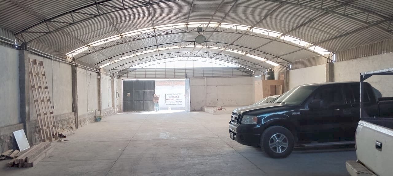 BODEGA EN RENTA Cerca Aeropuerto Guadalajara