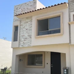 Casa en venta Tlajomulco Zona sur de Guadalajara – Roble
