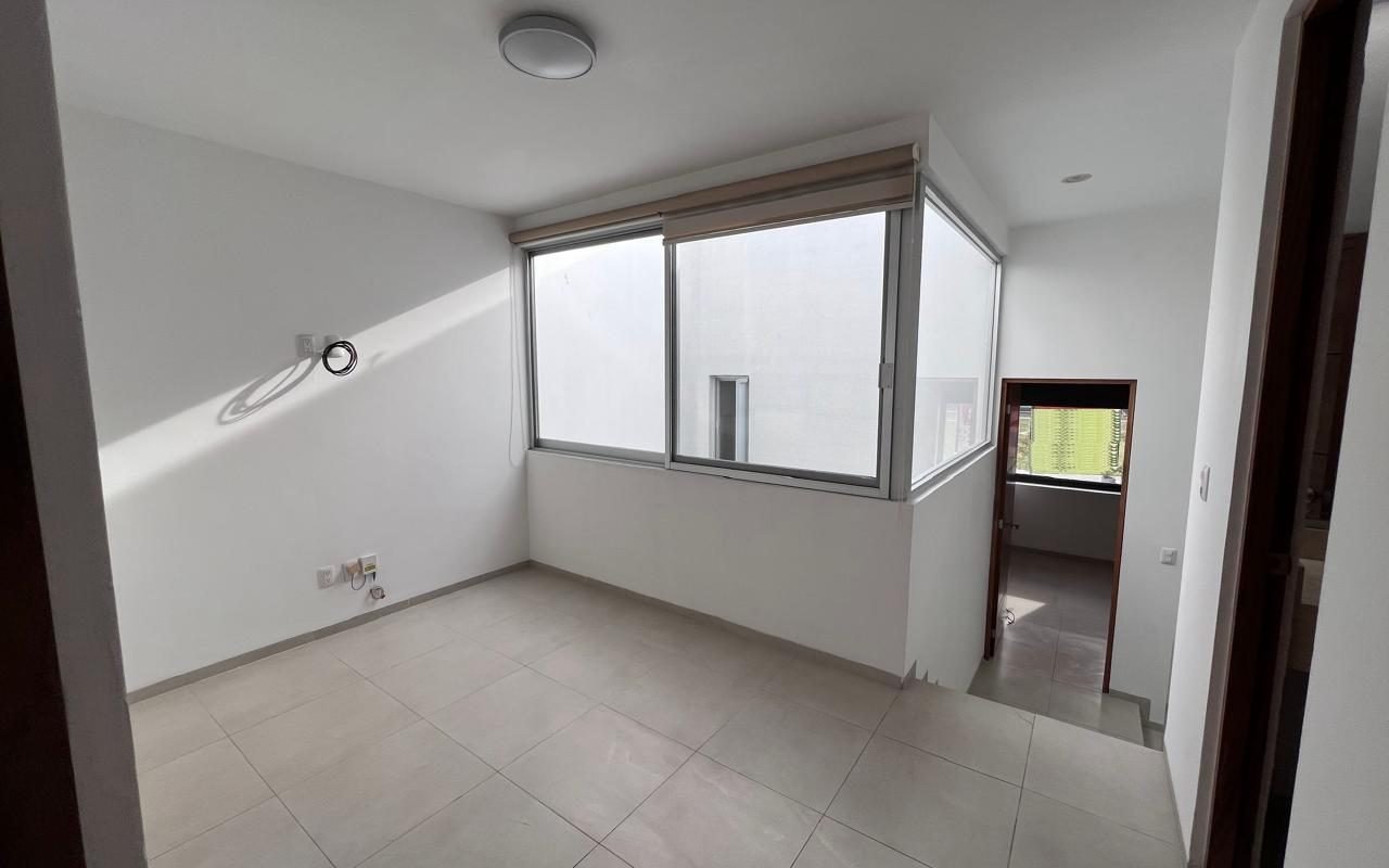 🏡 [Oportunidad para Inversionistas] Casa en Venta con Inquilino Activo – Puertas del Laurel 💼