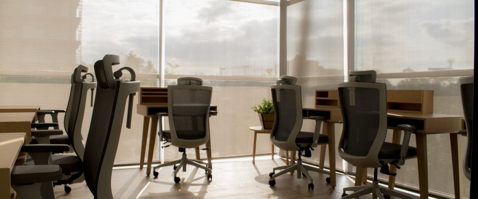 🏢✨ OFICINAS AMUEBLADAS EN RENTA – AV. CHAPULTEPEC, GUADALAJARA ✨