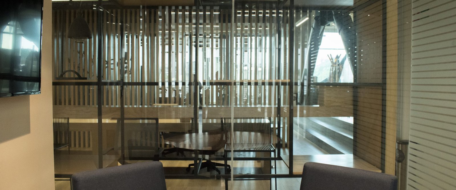 🏢✨ OFICINAS AMUEBLADAS EN RENTA – AV. CHAPULTEPEC, GUADALAJARA ✨