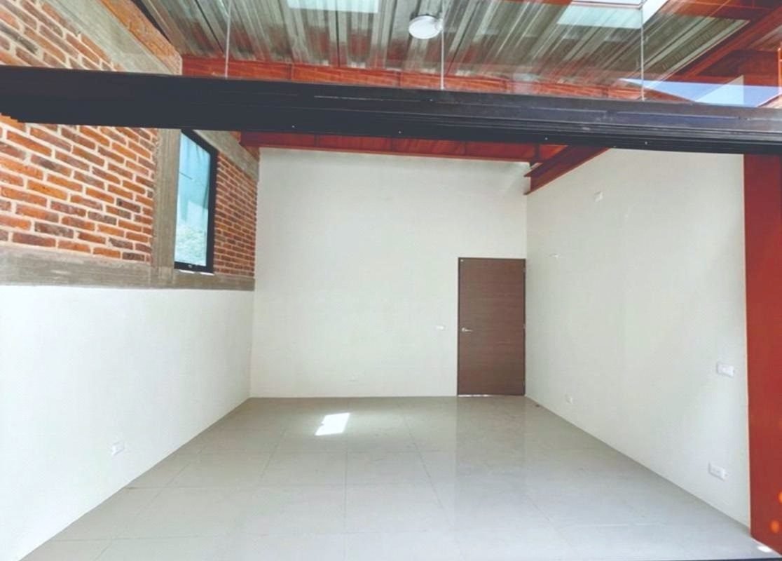 🌿 Oficina en renta en Guadalajara zona Las Fuentes